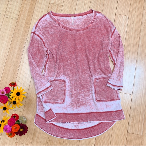Free People Tops - FREE PEOPLE split side sunwashed sweatshirt, S.